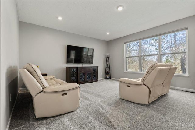 5805 Turning Leaf Way, Maineville, OH 45039