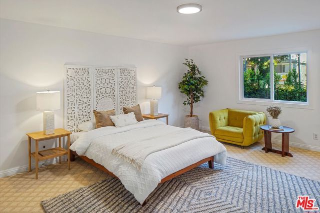 1102 Maple Street, Santa Monica, CA 90405