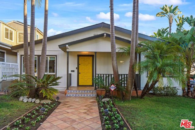 1102 Maple Street, Santa Monica, CA 90405