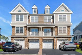 28 Raritan Reach Road, South Amboy, NJ 08879