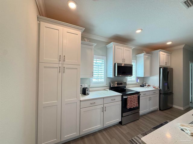 14390 Beach Heather Ct, Pensacola, FL 32507