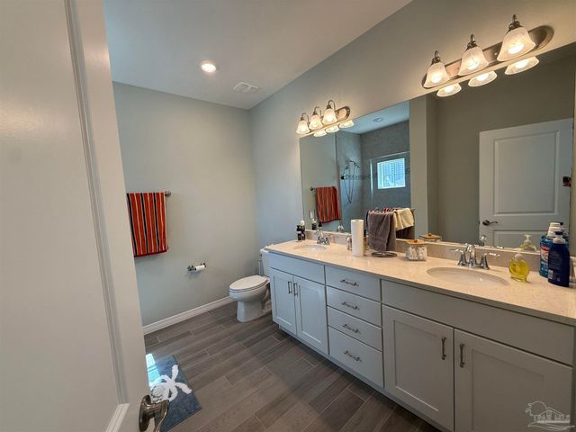 14390 Beach Heather Ct, Pensacola, FL 32507