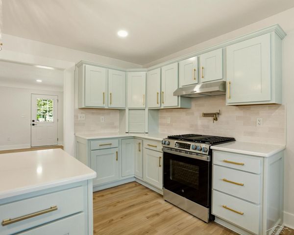 3950 N Thomas Road, Thomas Twp, MI 48623