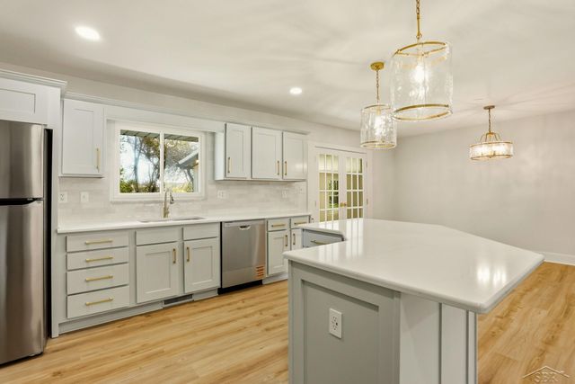 3950 N Thomas Road, Thomas Twp, MI 48623