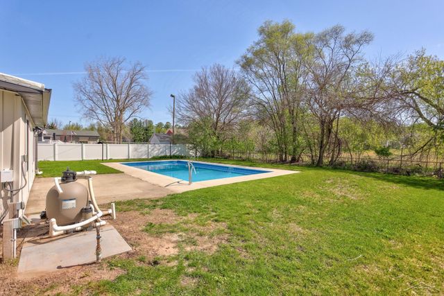 3950 N Thomas Road, Thomas Twp, MI 48623