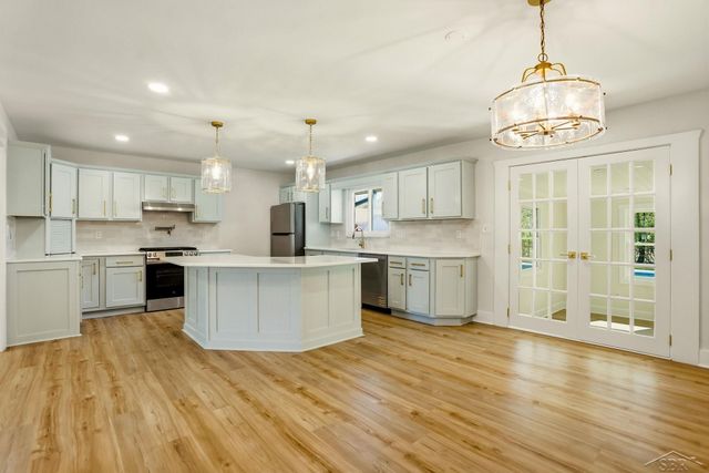 3950 N Thomas Road, Thomas Twp, MI 48623