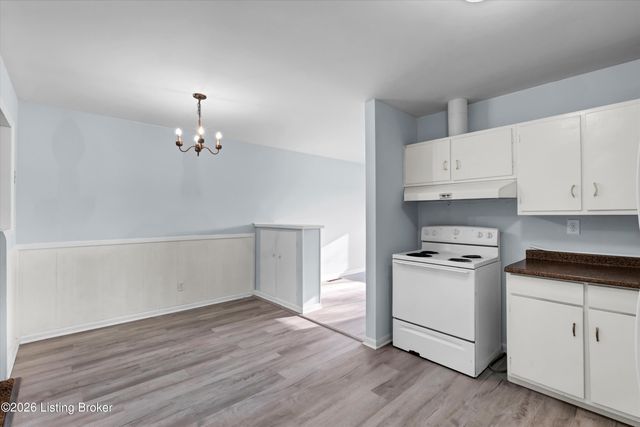 5402 Rustic Way, Louisville, KY 40218