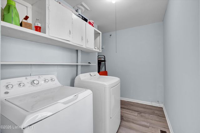 5402 Rustic Way, Louisville, KY 40218