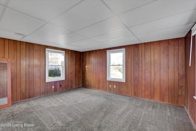 5402 Rustic Way, Louisville, KY 40218