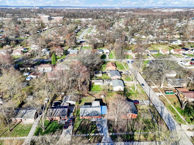 5402 Rustic Way, Louisville, KY 40218