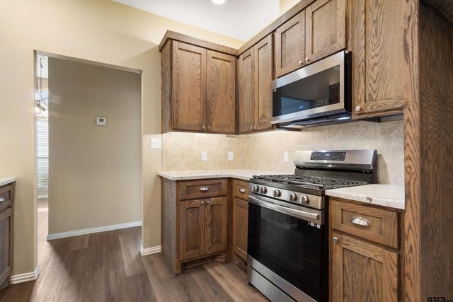 514 Juanita, Chandler, TX 75758