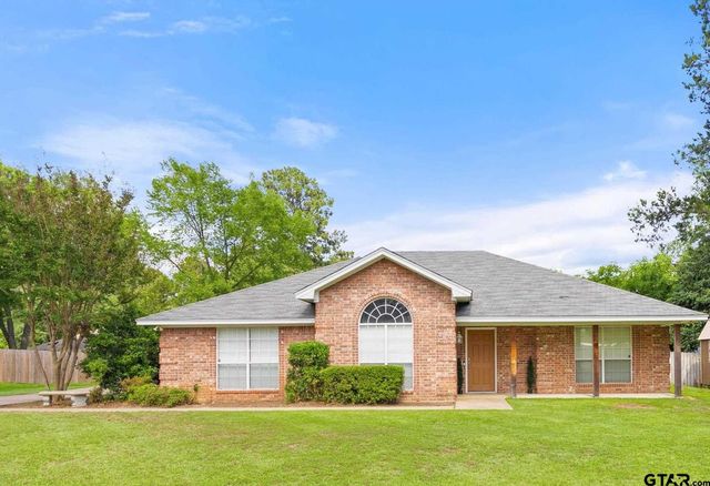 514 Juanita, Chandler, TX 75758