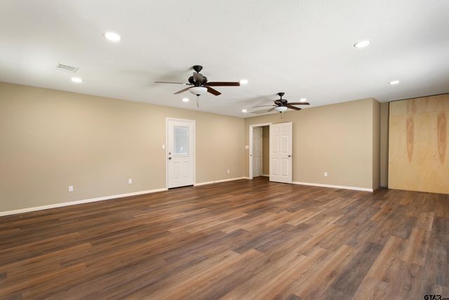 514 Juanita, Chandler, TX 75758