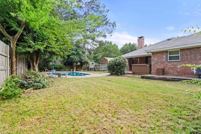514 Juanita, Chandler, TX 75758