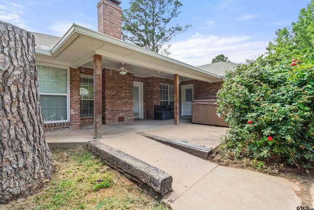 514 Juanita, Chandler, TX 75758