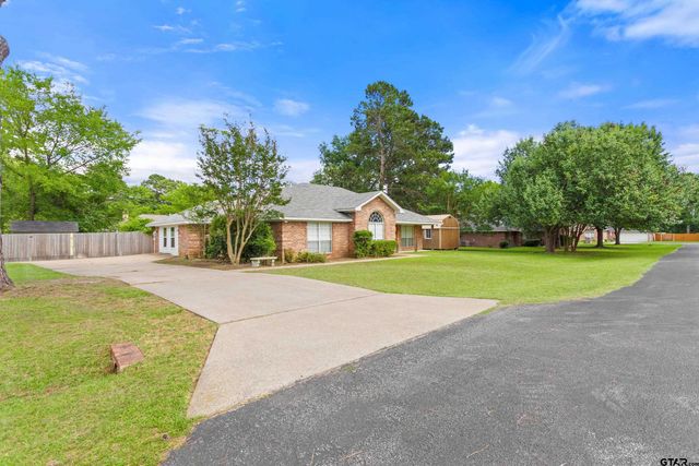 514 Juanita, Chandler, TX 75758