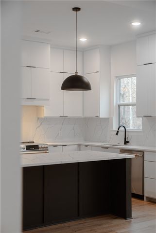 8 Wigtown Lane, Bella Vista, AR 72715