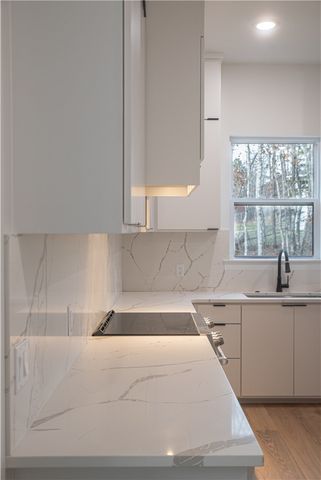 8 Wigtown Lane, Bella Vista, AR 72715