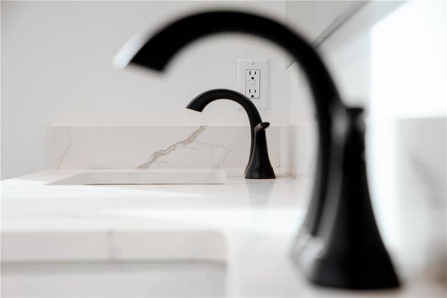 8 Wigtown Lane, Bella Vista, AR 72715