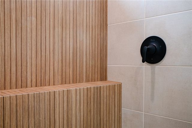 8 Wigtown Lane, Bella Vista, AR 72715