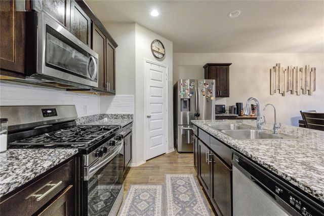 1615 Goose Island Lane, Richmond, TX 77469