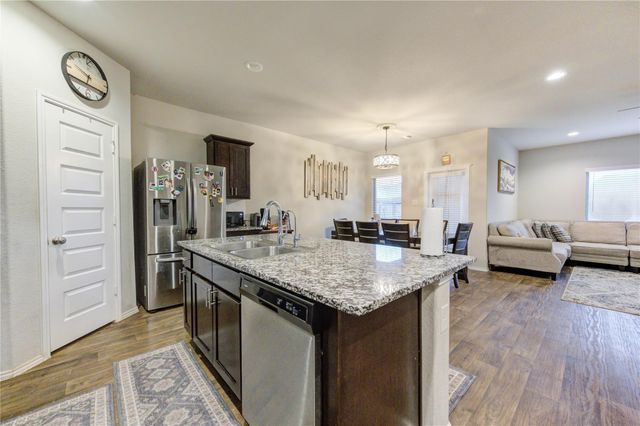 1615 Goose Island Lane, Richmond, TX 77469