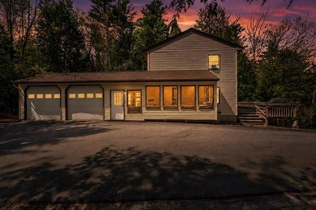 121 Garnet Street, Sunapee, NH 03782