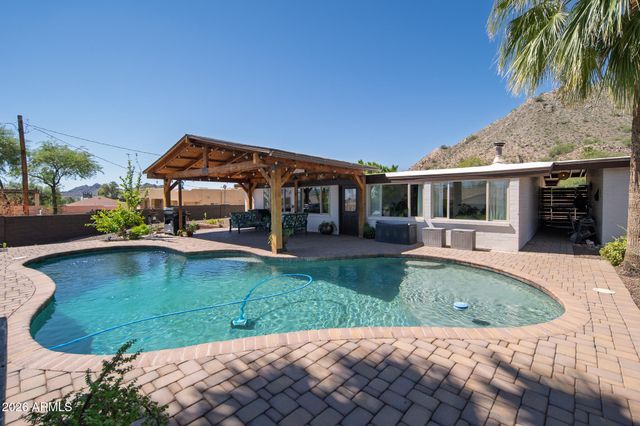 13227 N VICTOR HUGO Avenue, Phoenix, AZ 85032
