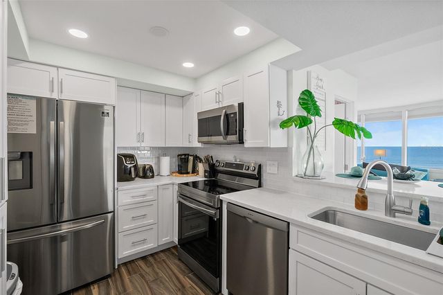 2625 S ATLANTIC AVENUE 10SE, Daytona Beach, FL 32118