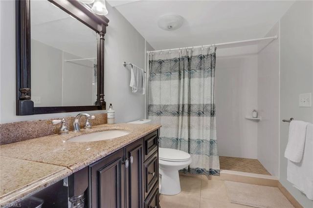1057 Forest Lakes DR 1208, Naples, FL 34105