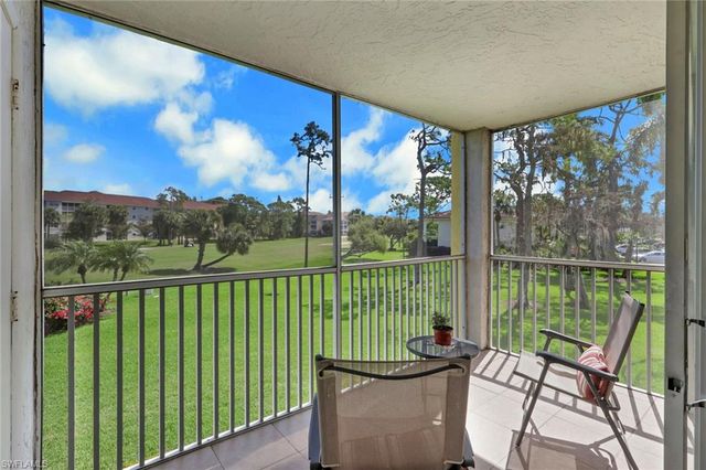1057 Forest Lakes DR 1208, Naples, FL 34105