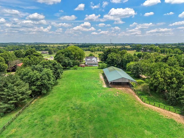 1253 Millersburg Road, Paris, KY 40361