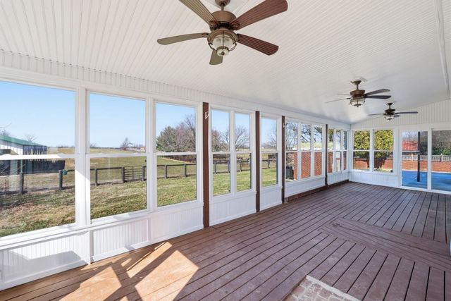 1253 Millersburg Road, Paris, KY 40361