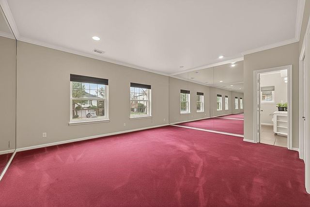 4616 Spruce Street, Bellaire, TX 77401