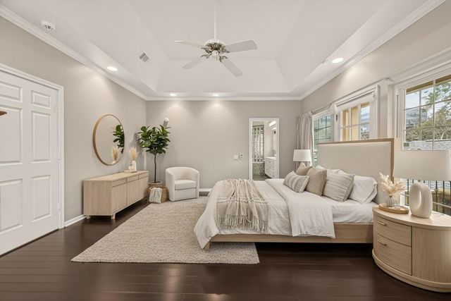 4616 Spruce Street, Bellaire, TX 77401