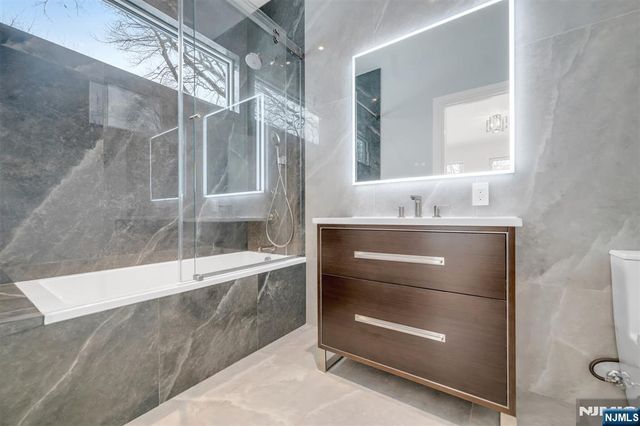 648 Falmouth Avenue, Paramus, NJ 07652