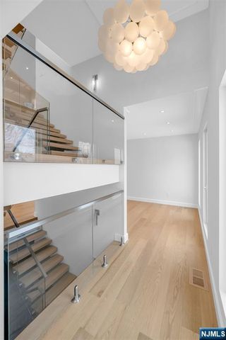 648 Falmouth Avenue, Paramus, NJ 07652