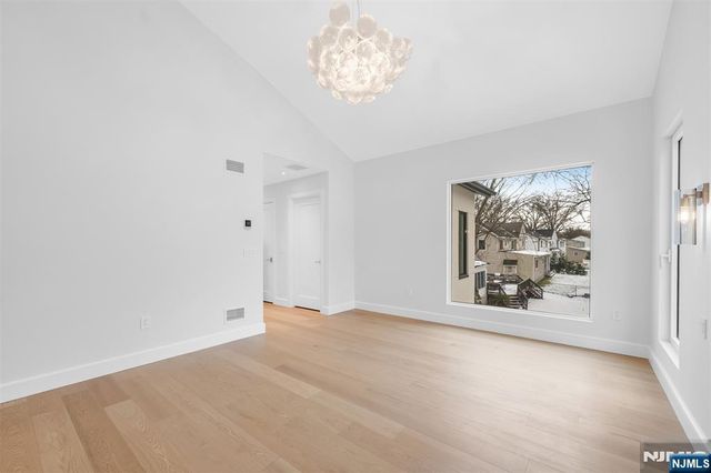 648 Falmouth Avenue, Paramus, NJ 07652