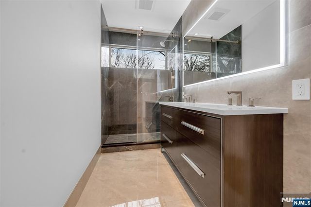 648 Falmouth Avenue, Paramus, NJ 07652