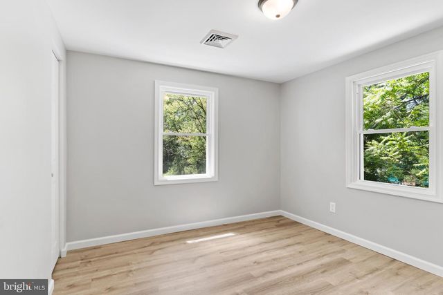 7233 UNION DEPOSIT RD, Hummelstown, PA 17036