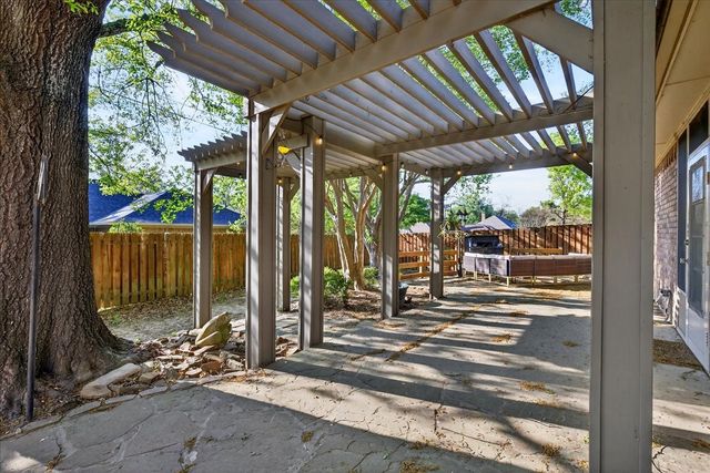 1108 Lonnie Drive, Athens, TX 75751