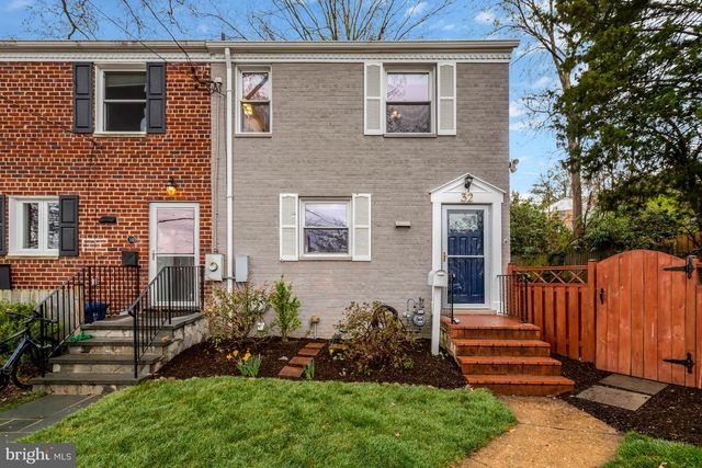 32 ANCELL ST, Alexandria, VA 22305