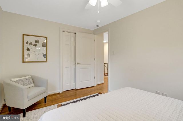 32 ANCELL ST, Alexandria, VA 22305