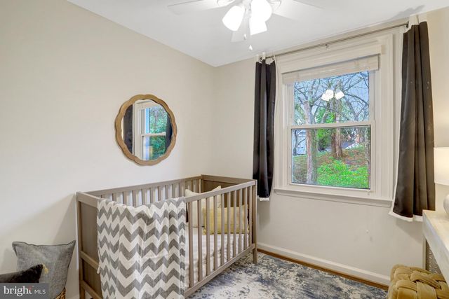 32 ANCELL ST, Alexandria, VA 22305