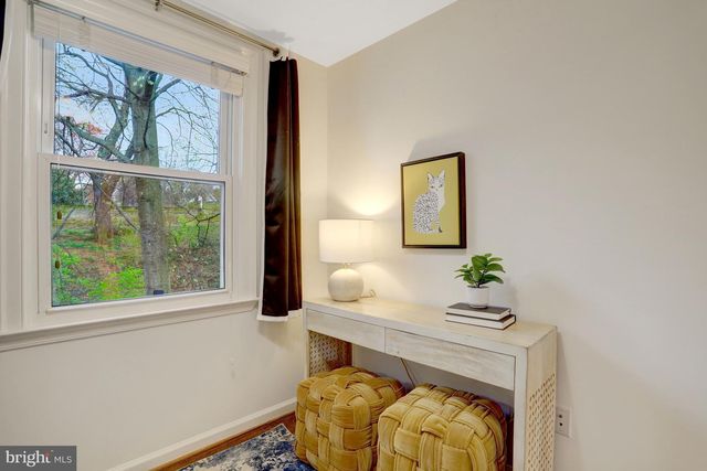 32 ANCELL ST, Alexandria, VA 22305