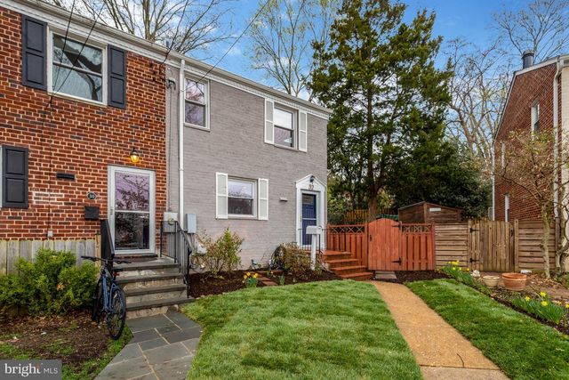 32 ANCELL ST, Alexandria, VA 22305