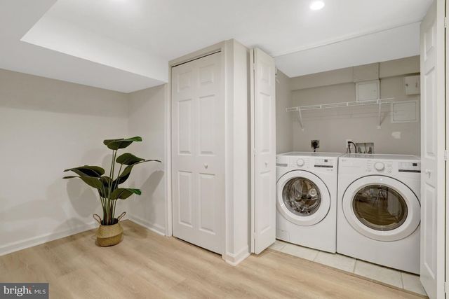 32 ANCELL ST, Alexandria, VA 22305