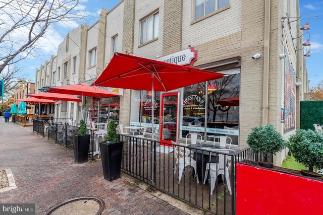 32 ANCELL ST, Alexandria, VA 22305