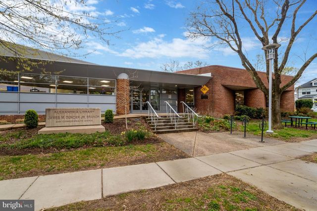 32 ANCELL ST, Alexandria, VA 22305