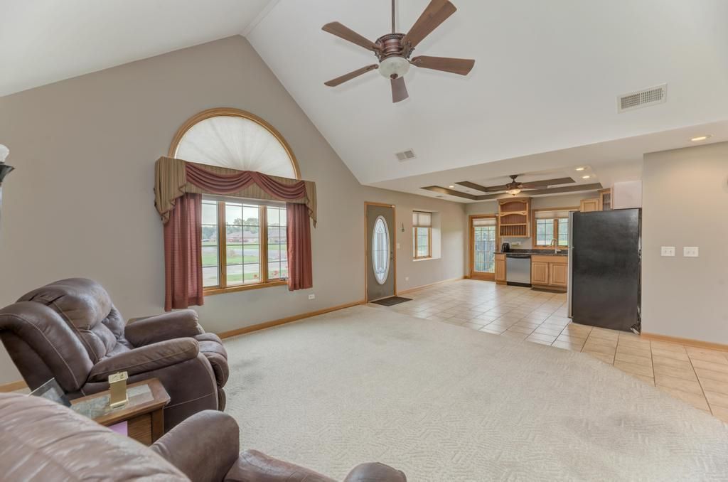 1658 Kirsten Lee Drive 1658, Wilmington, IL 60481 — photo 5